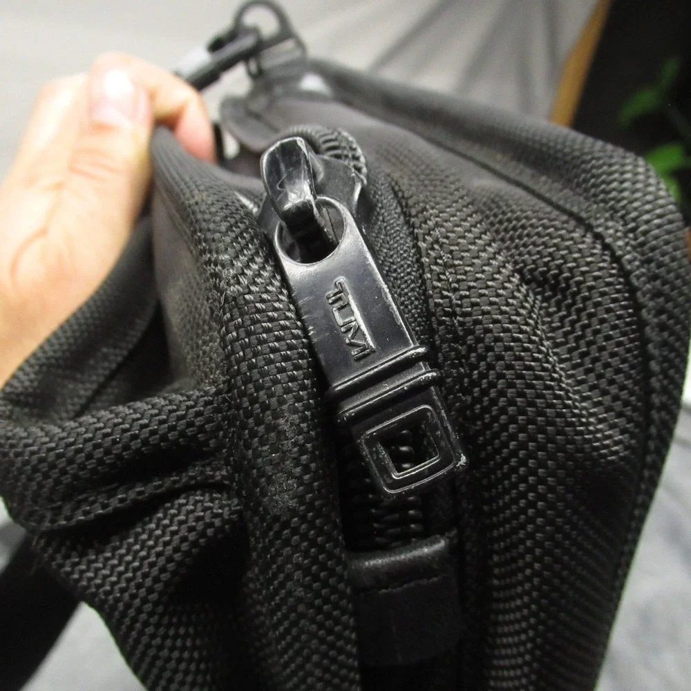 Tumi T Pass Laptop Briefcase Blk Ballistic Nylon Checkpoint Friendly Laptop Work